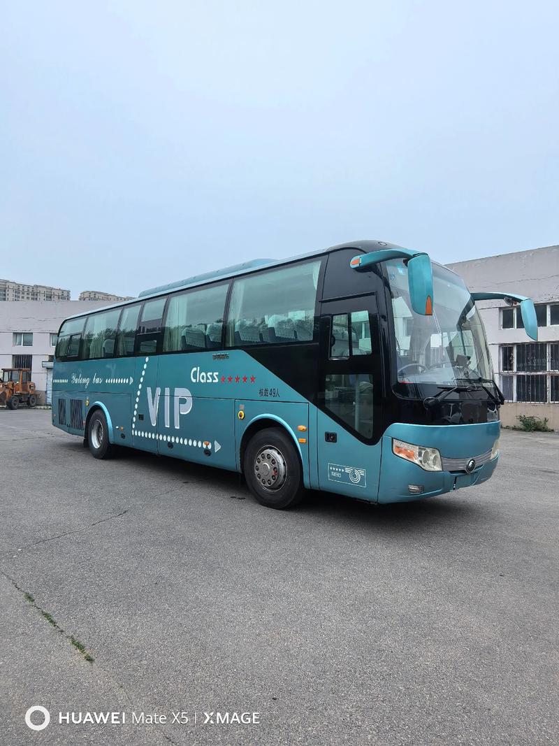 西双版纳旅游包车：体验热带风情的新方式